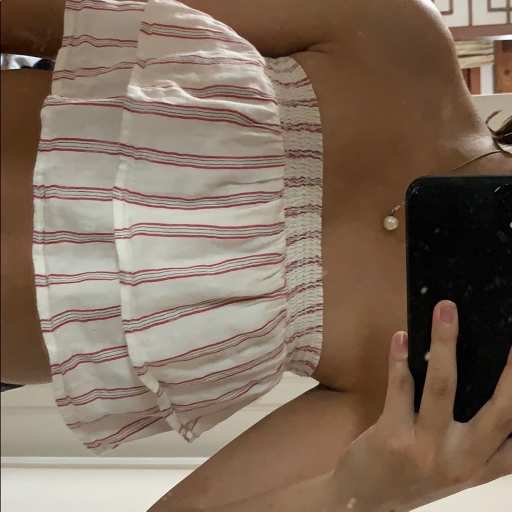 cropped strapless shirt